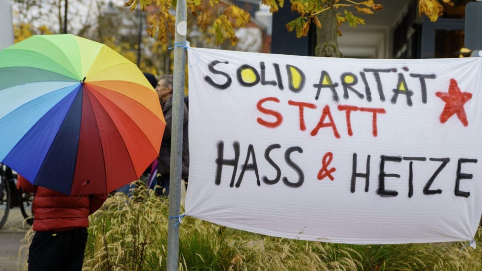 Protest am Rande eines AfD-Parteitags